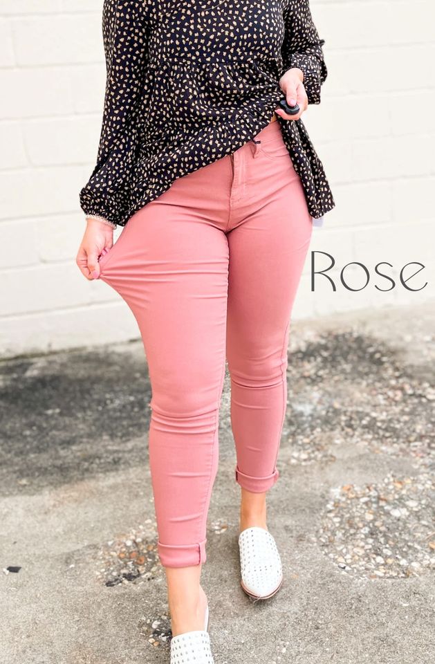 HYPERSTRETCH Mid-Rise Skinny Jeans