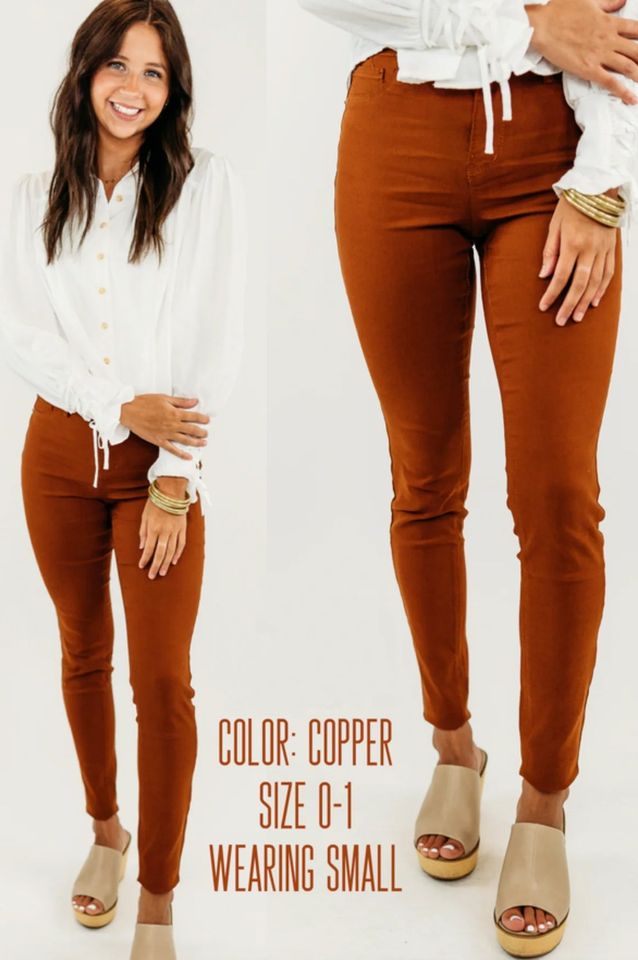 HYPERSTRETCH Mid-Rise Skinny Jeans